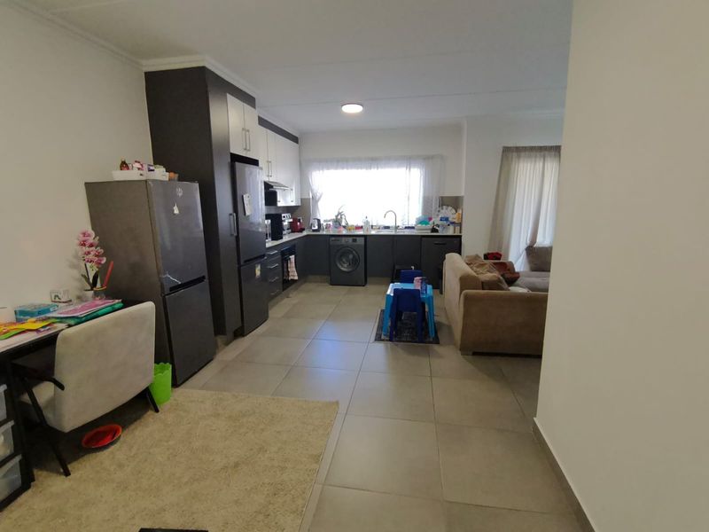 3 Bed Apartment in Ballito Central for Sale - Photo 6