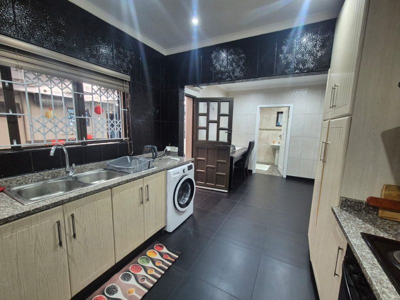 3 Bedroom House for sale in Merewent - Photo 7