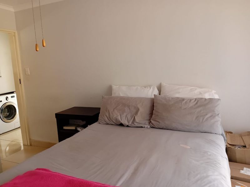 Secure Estate Living Near Shopping Centre - Photo 9