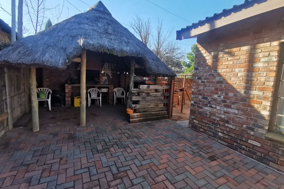 3 Properties For Sale in Collerville - Photo 5