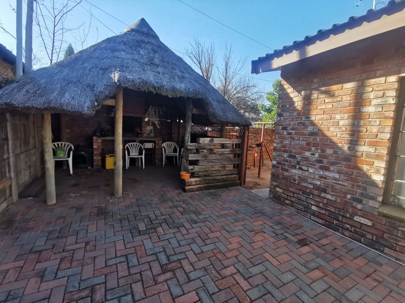 3 Properties For Sale in Collerville - Photo 5