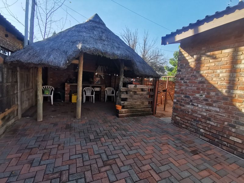 3 Properties For Sale in Collerville - Photo 4