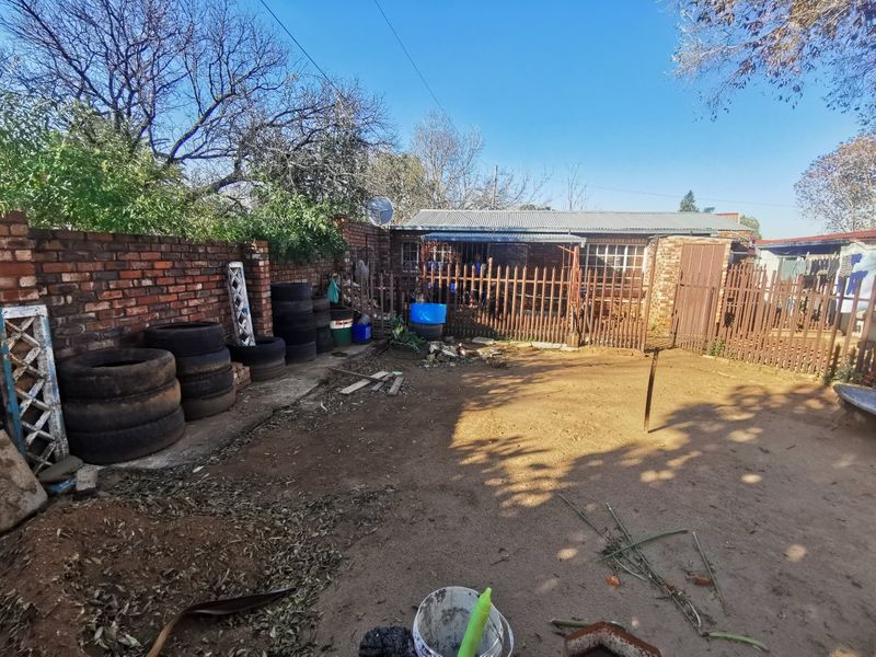3 Properties For Sale in Collerville - Photo 8