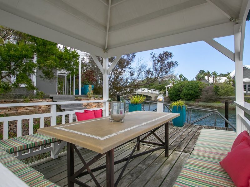 Exceptional Waterfront Living with Private Jetty on Thesen Islands - Photo 10