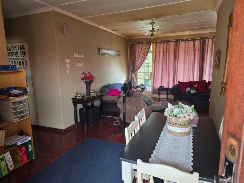 Prime Investment Alert: Spacious Apartment Block for Sale - Photo 5