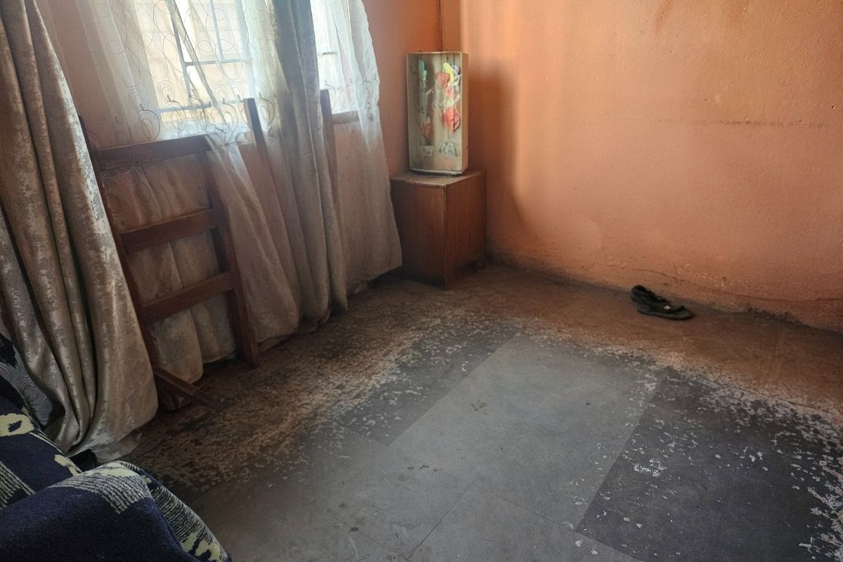 3 BEDROOM HOUSE FOR SALE - Photo 3