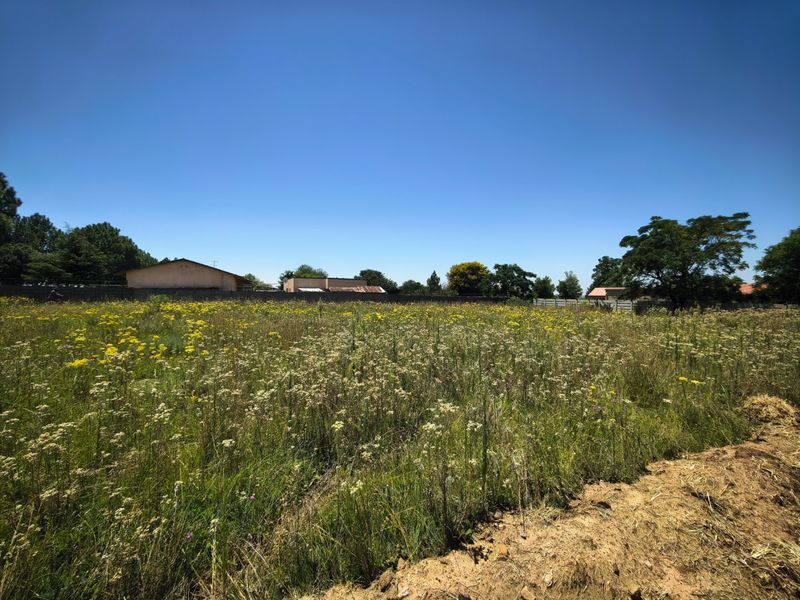 Prime Corner Double Stand in Deneysville, Free State - Photo 6