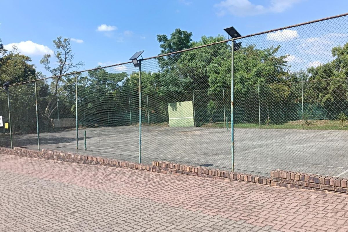 3 Bedroom Townhouse for Sale in Fourways – Fourways Gardens - Photo 5