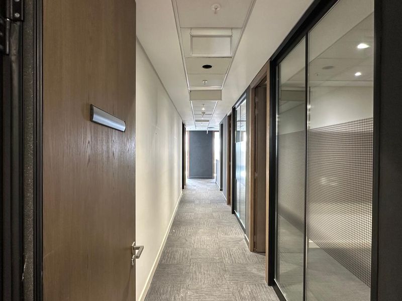 Modern office to rent in 90 Grayston Drive, Morningside- Sandton - Photo 4