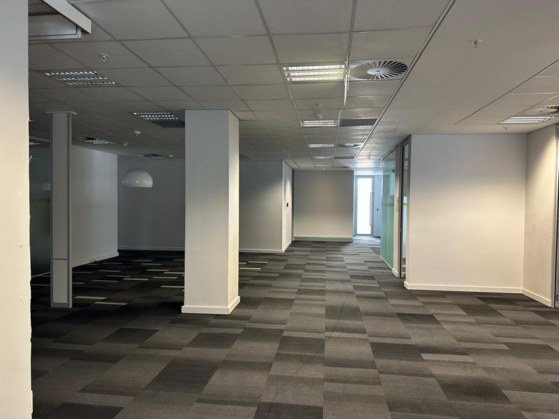 Spacious Office to rent  at 90 Grayston Drive, Morningside-Sandton.  - Photo 4