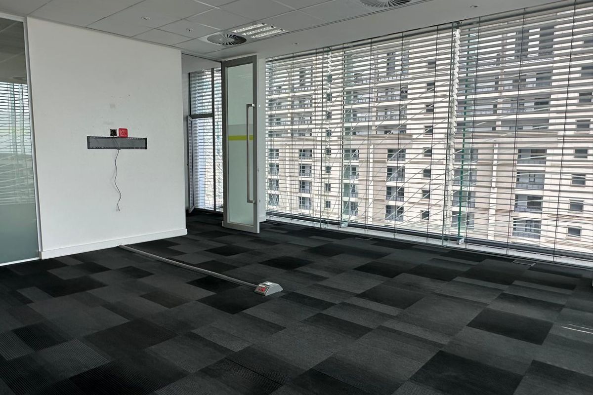 Spacious Office to rent  at 90 Grayston Drive, Morningside-Sandton.  - Photo 3