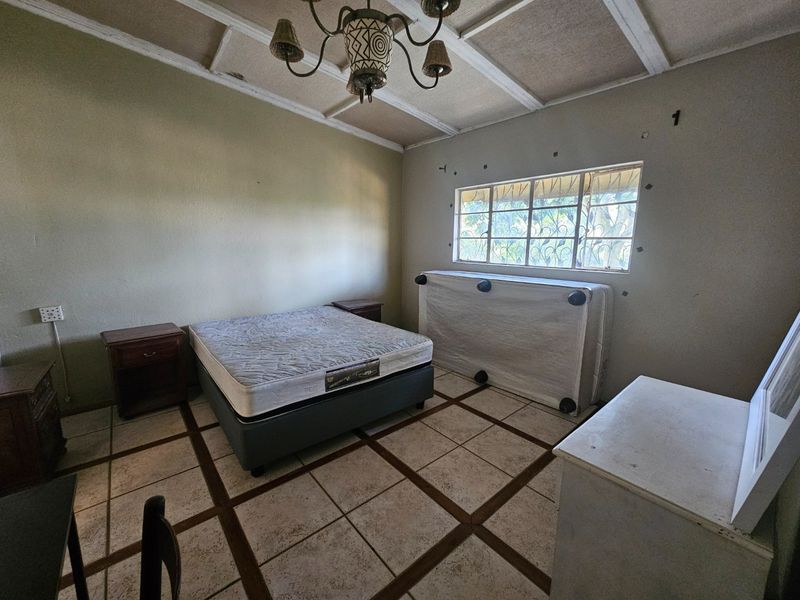 Stunning 3 Bedroom, Farmhouse Cottage  - Photo 8