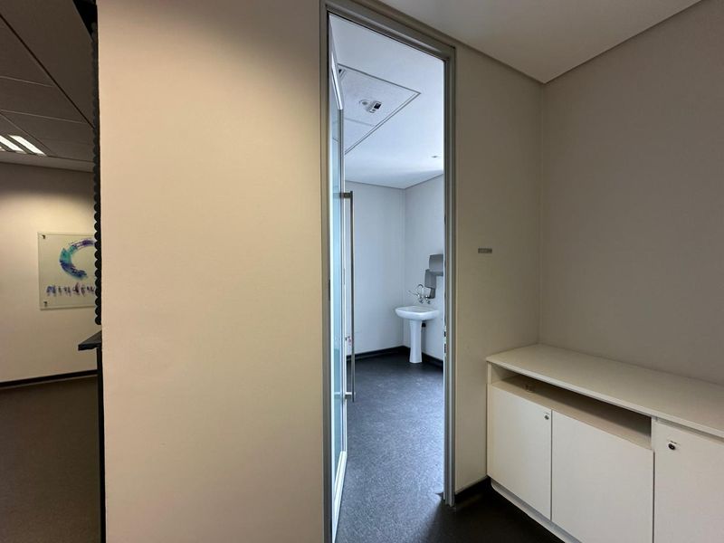 Premium A Grade  Office to rent at 90 Grayston Drive, Morningside- Sandton.  - Photo 7
