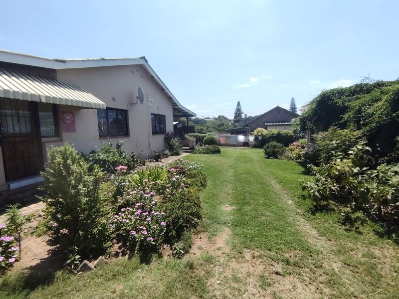 2 Bedroom 2 Bathroom Home With Separate 1 Bedroom Flatlet - Photo 5