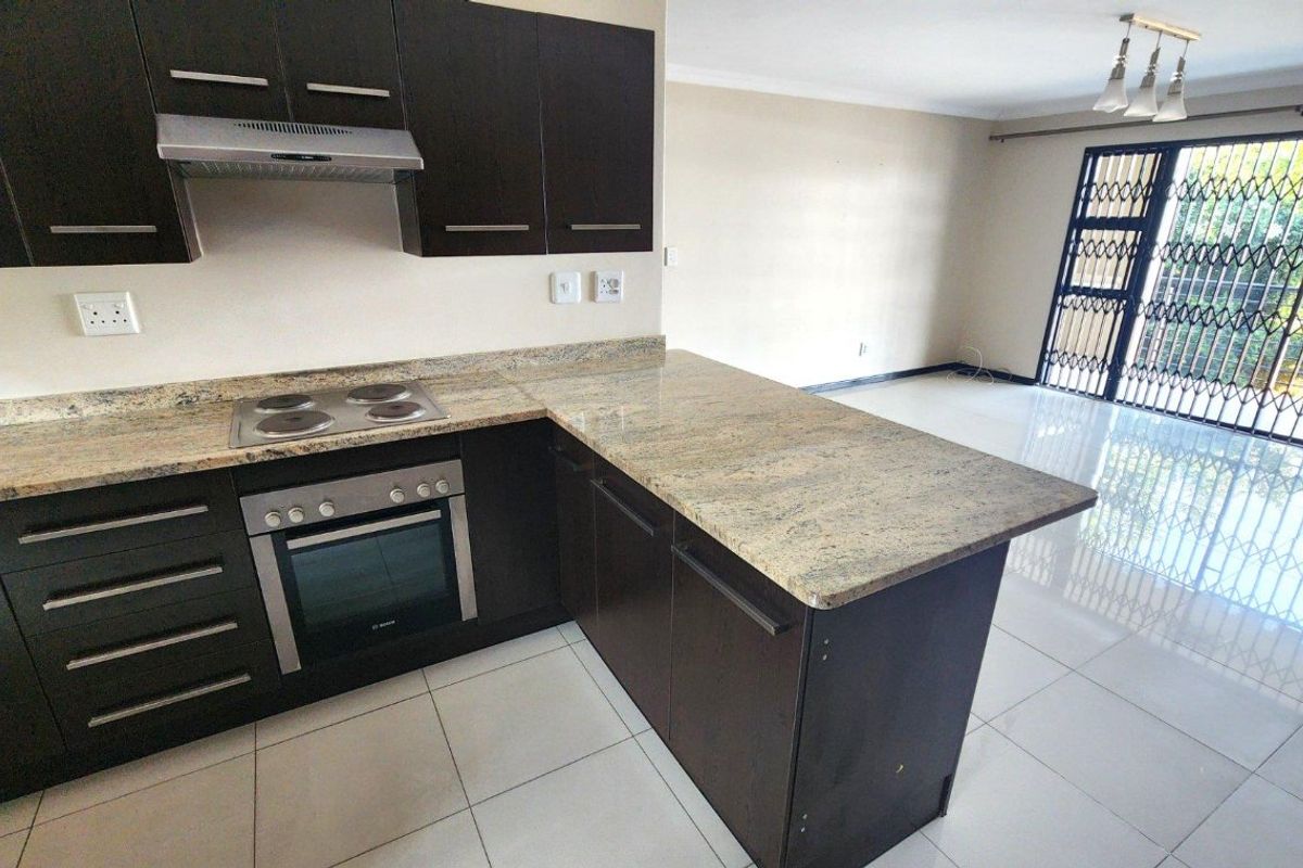 Secure & Affordable, Modern Apartment in Solheim Plus Carport, Lift & Gym - Photo 4