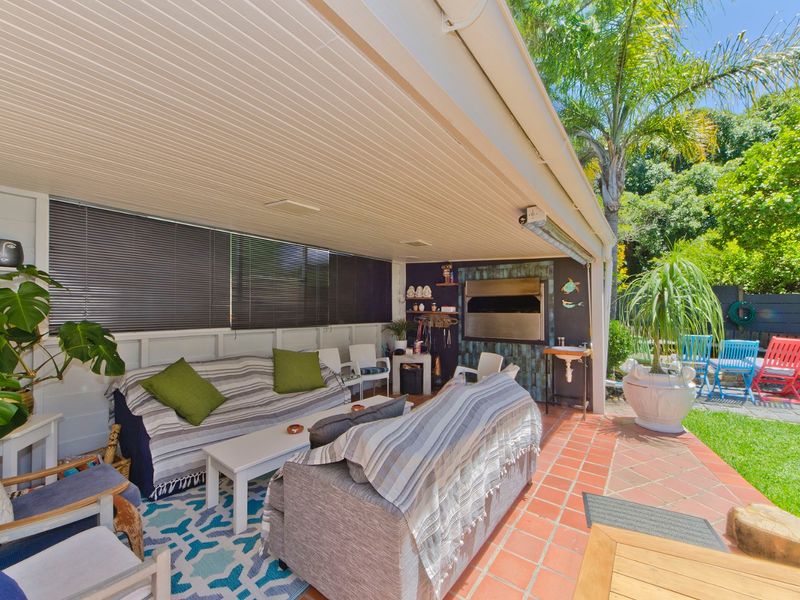Leisure isle Family Home with Guest House options - Photo 5