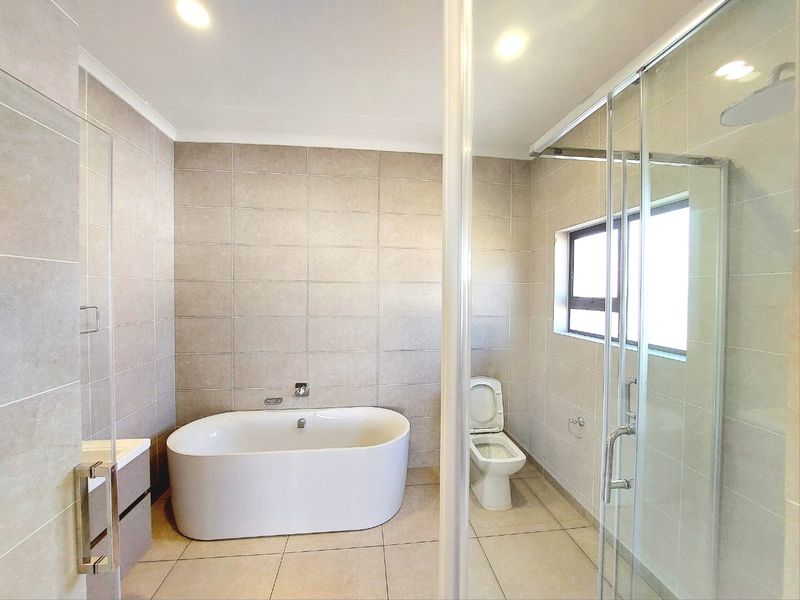 Modern 1-Bedroom Apartment – Starting from R898 275 - Photo 9