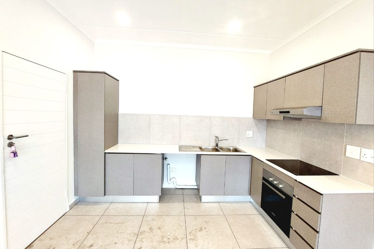 Modern 1-Bedroom Apartment – Starting from R898 275 - Photo 3