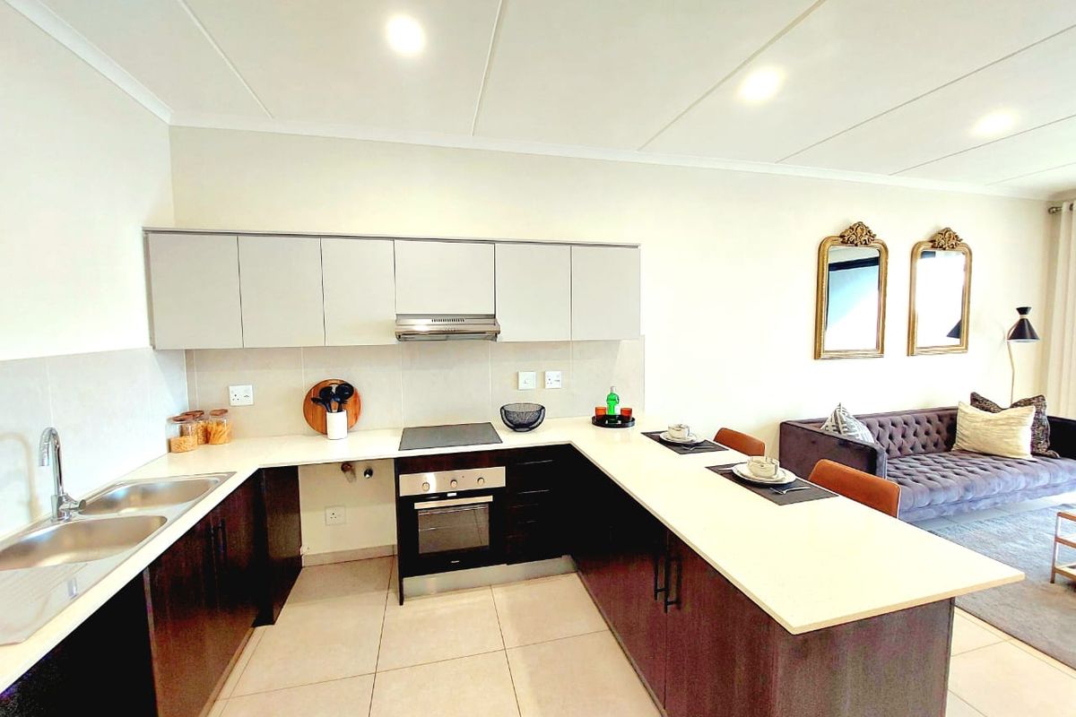 Modern 2-Bedroom, 2-Bathroom Apartment – Starting from R1 537 830 - Photo 4