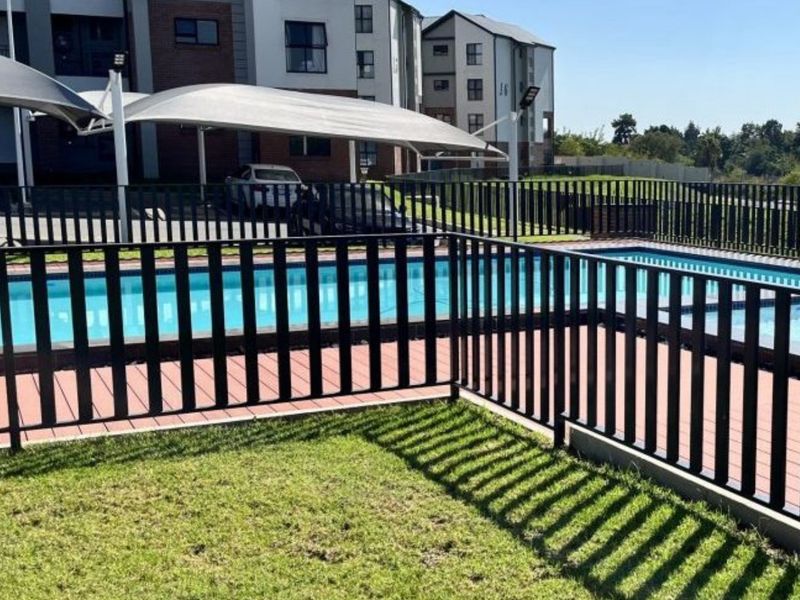 Luxury Meets Convenience – 1 Bedroom Apartment from R940 000 - Photo 2