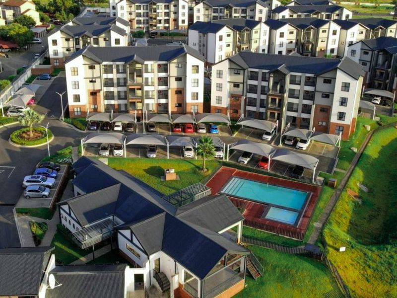 Luxury Meets Convenience – 1 Bedroom Apartment from R940 000 - Photo 8