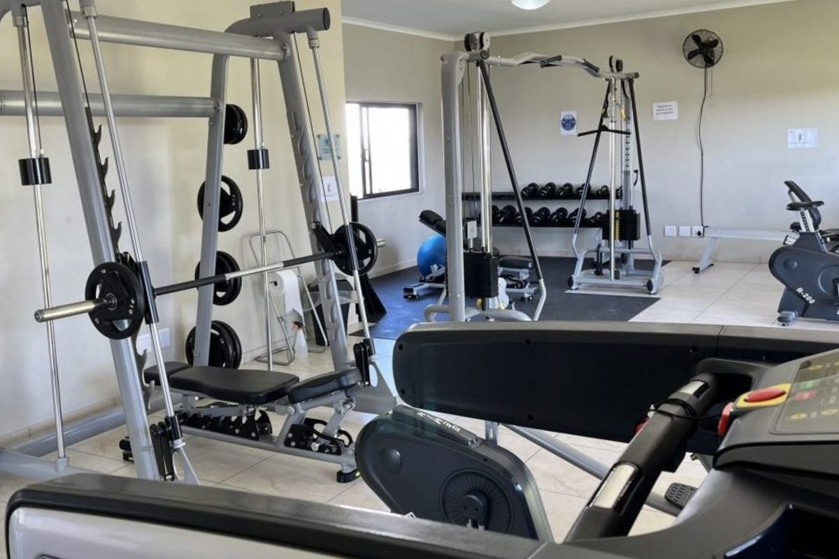 Luxury Meets Convenience – 1 Bedroom Apartment from R940 000 - Photo 3