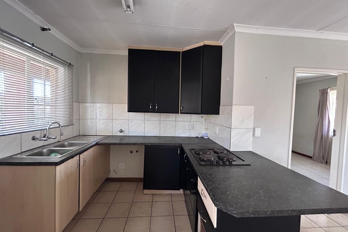 2 BEDROOMS 2 BATHROOMS - Photo 5