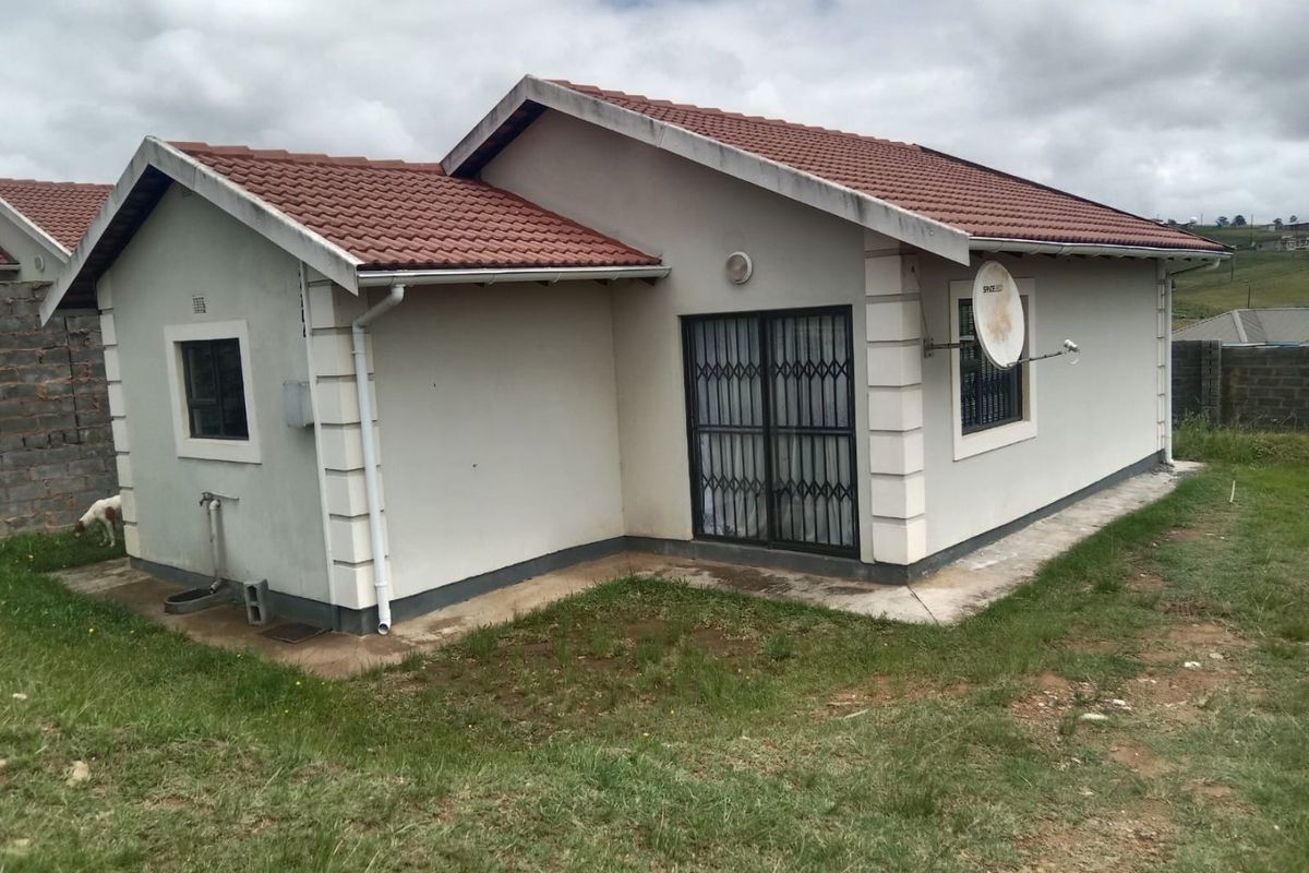 3 bedroom house for sale in Mthatha - Photo 3