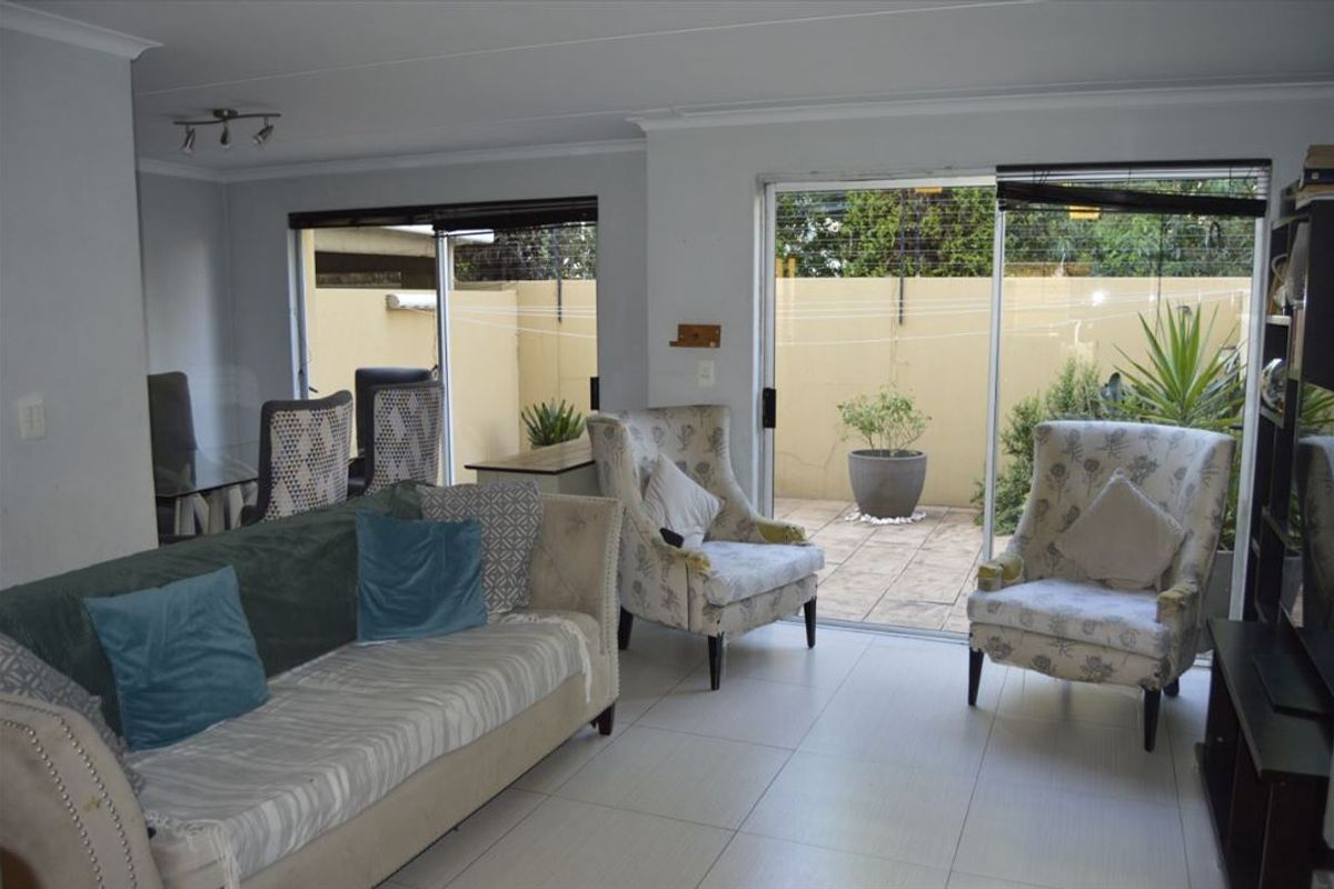 Well-Designed Family Home with Secure Parking - Photo 5