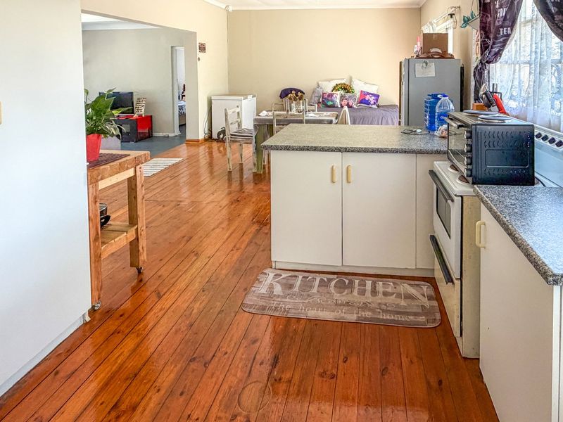 Double the Charm, Double the Potential in Gonubie Avenues - Photo 10