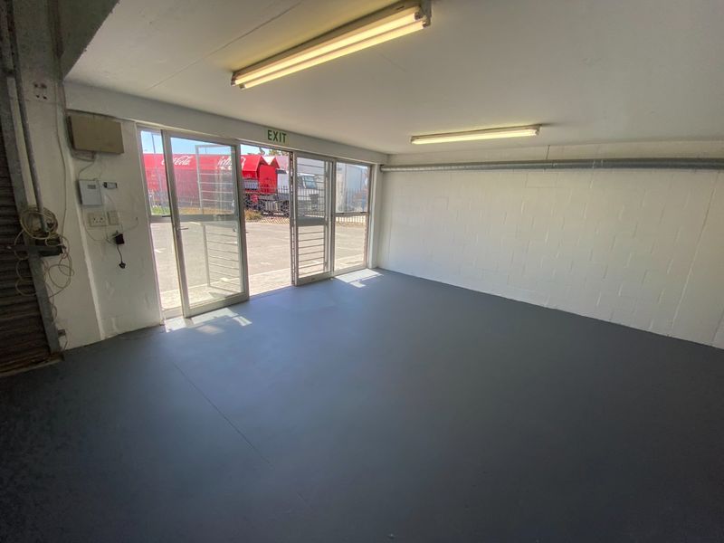 375m2 Industrial Space to Let  - Photo 10