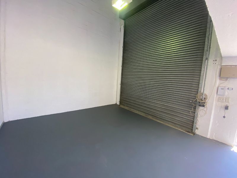 375m2 Industrial Space to Let  - Photo 7