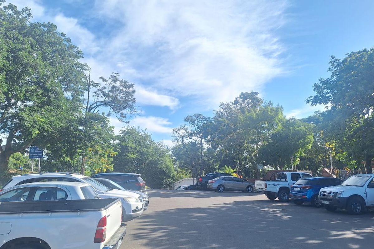 Prime Development Opportunity | Verulam Central CBD | Large 1183m2 Erf with Expansion and Income Potential - Photo 3