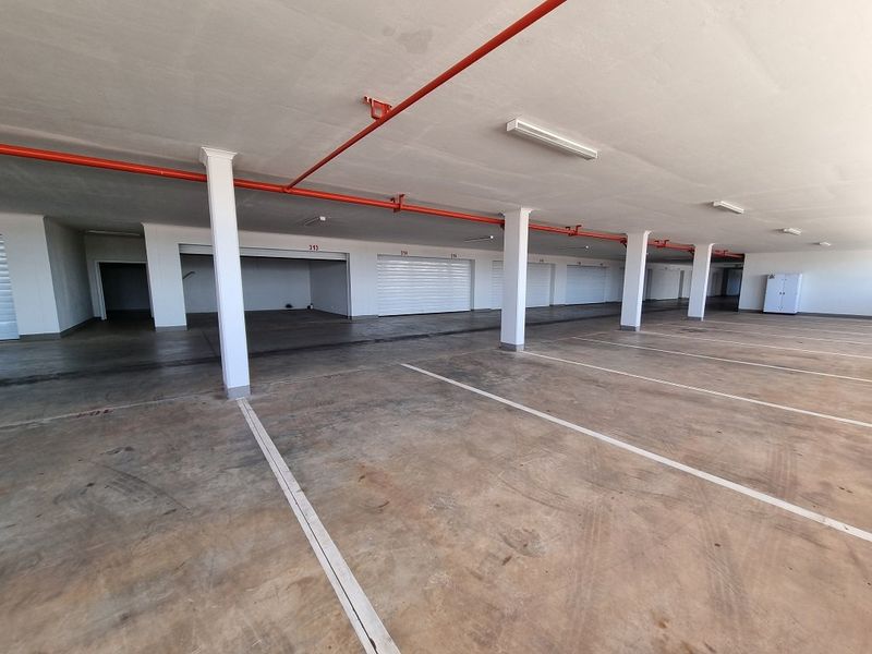 Ultra Luxurious, Skye Duplex,  3-Bedroom, 3.5-Bathroom Apartment - Photo 8