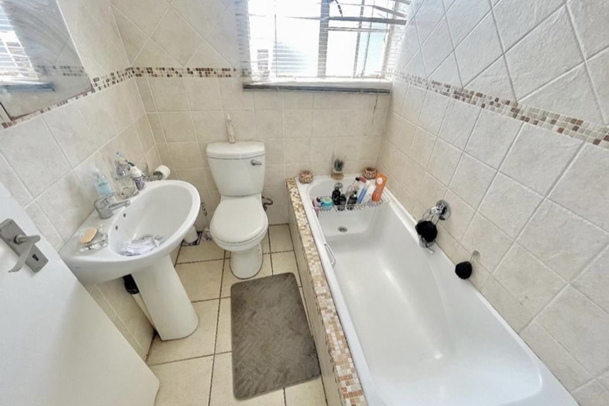 Nice townhouse for sale in a peaceful location  - Photo 5