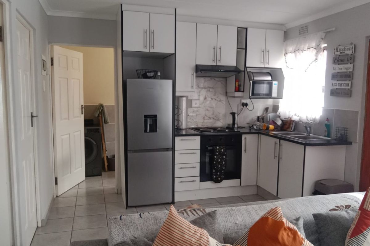 2 bedroom apartment for sale  - Photo 5