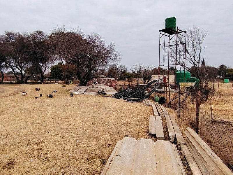 2.1 HA Farm in Buyscelia. - Photo 6