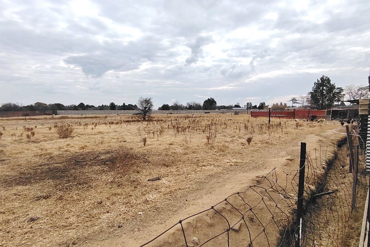 2.1 HA Farm in Buyscelia. - Photo 4