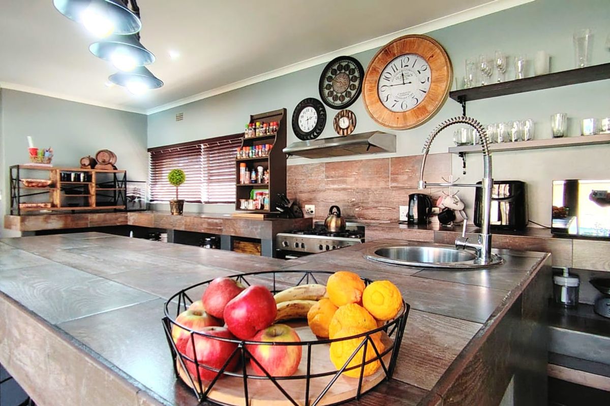 Ultimate Family Farmhouse with Flat, Solar, and Storage. - Photo 3