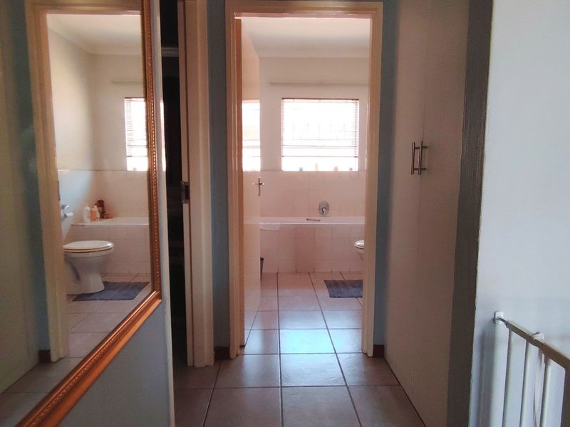 Facebrick Townhouse – Move-In Ready! - Photo 8