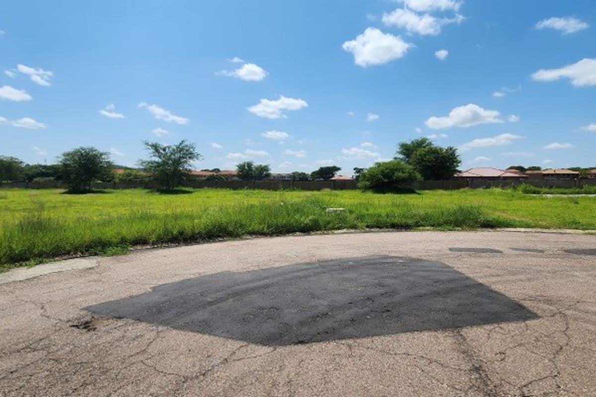 752m2 Vacant Land in Brits - Photo 4