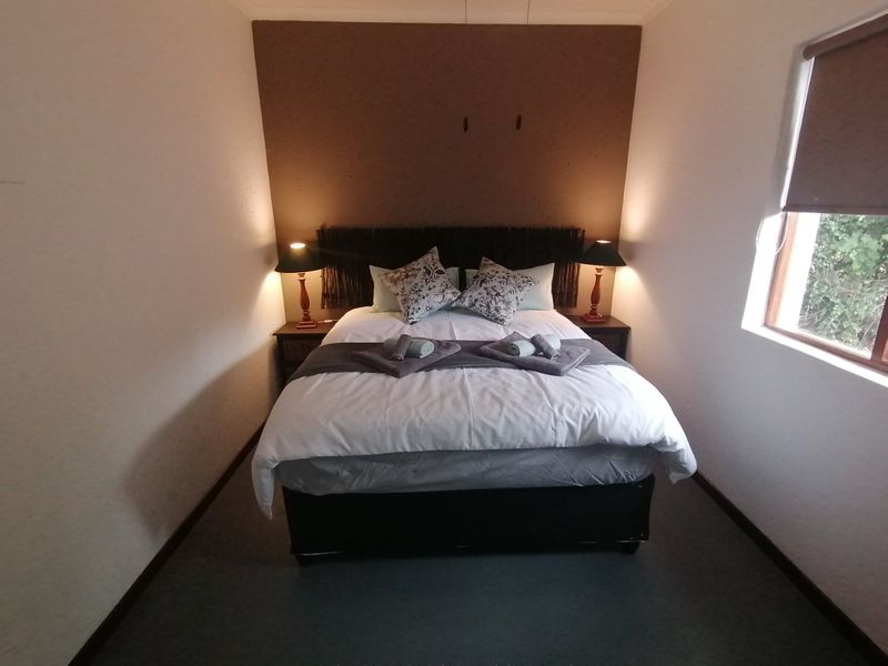 For SALE This 16.58-hectare smallholding in Elandsfontein - Photo 10