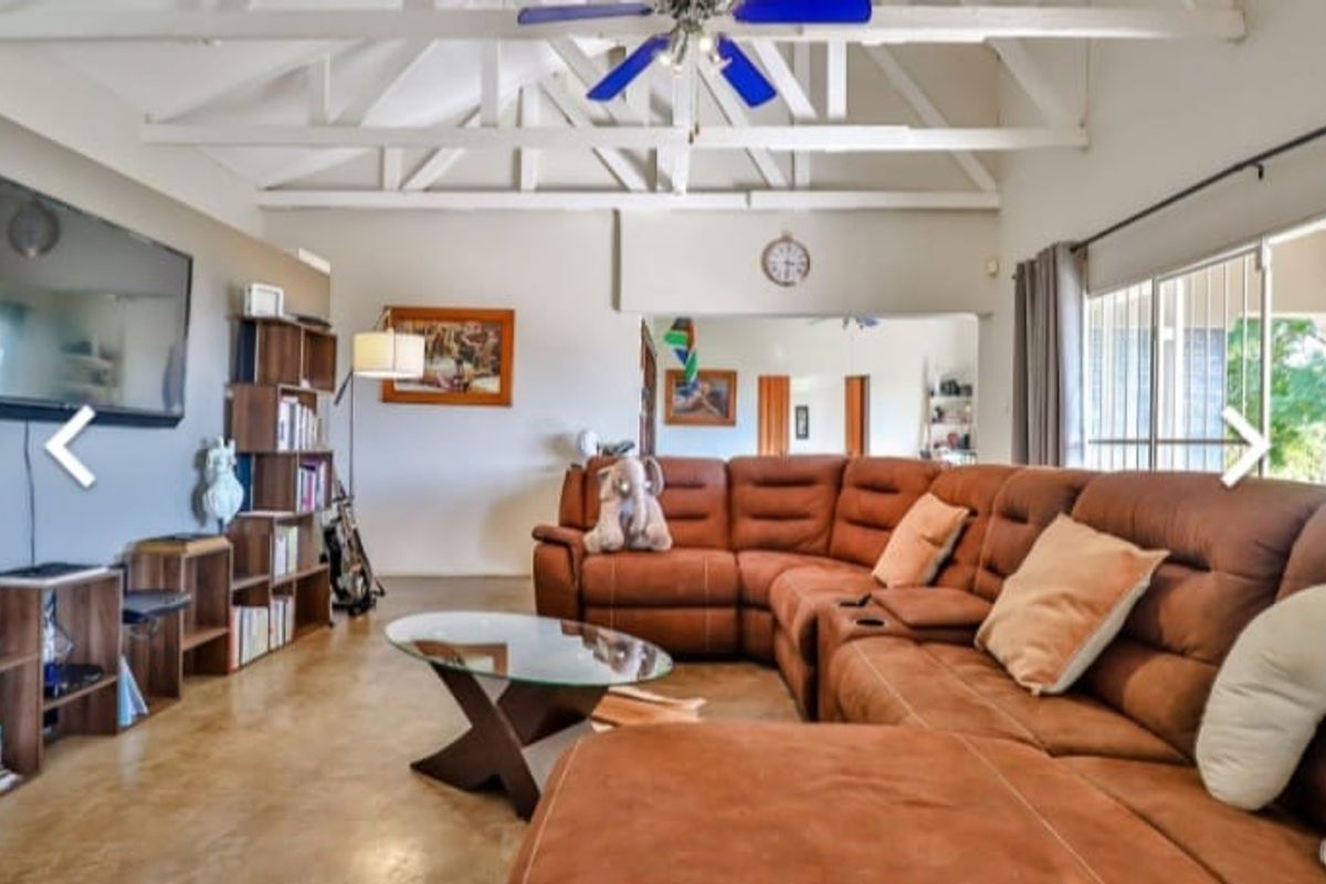 For SALE This 16.58-hectare smallholding in Elandsfontein - Photo 2