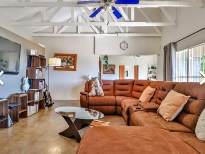 For SALE This 16.58-hectare smallholding in Elandsfontein - Photo 2