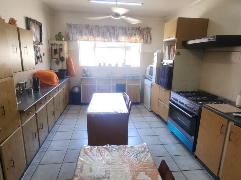 Multi-Home Property in Rustenburg - Photo 5