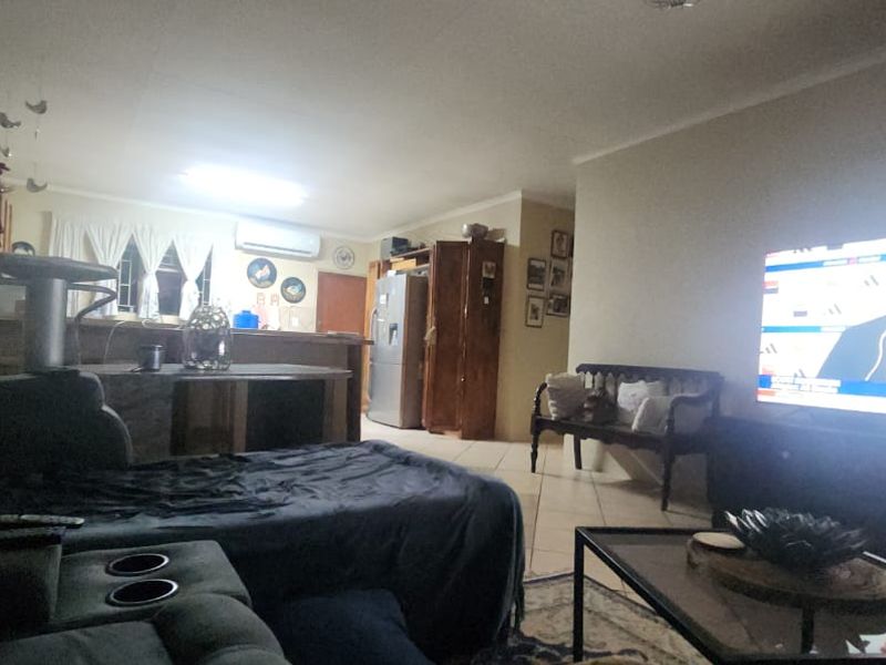 Multi-Home Property in Rustenburg - Photo 3