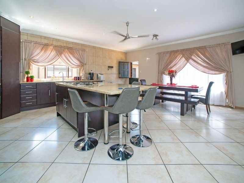 An Amazing Property That You Fall In Love With - Photo 4