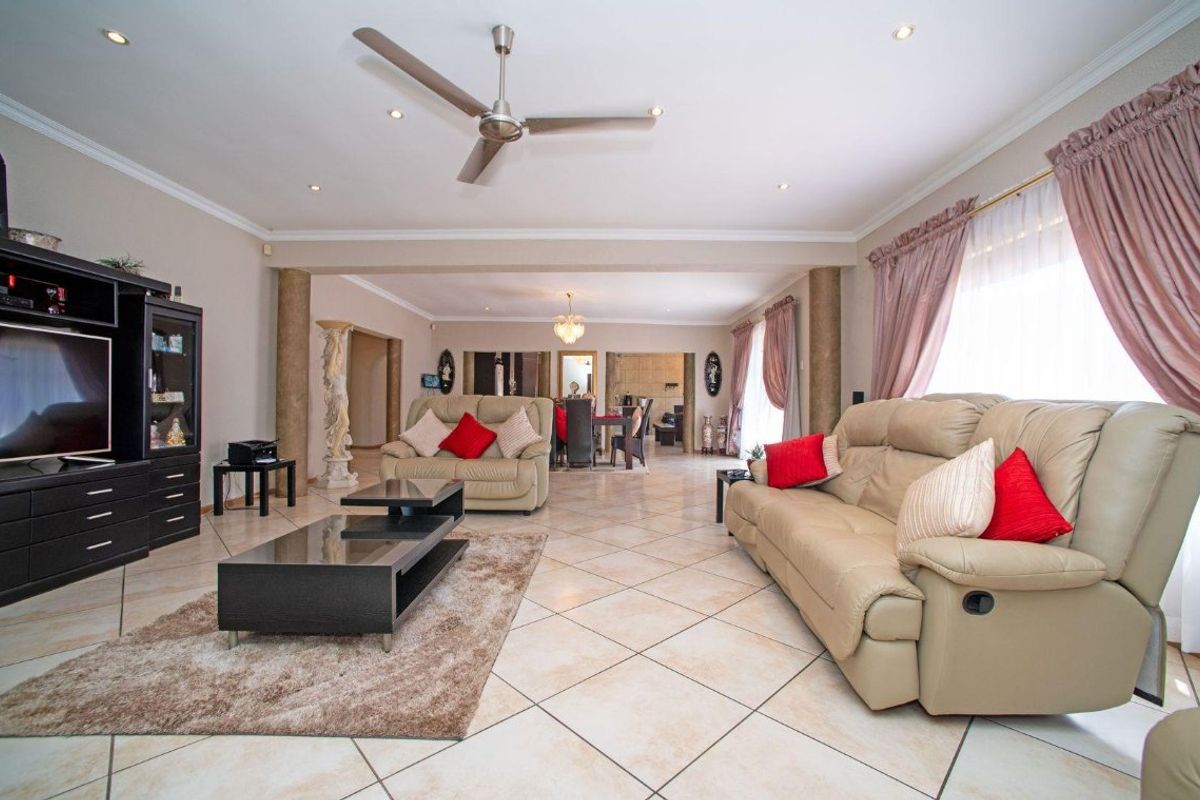 An Amazing Property That You Fall In Love With - Photo 2