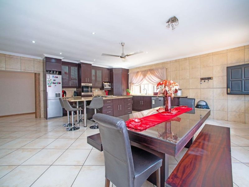 An Amazing Property That You Fall In Love With - Photo 5