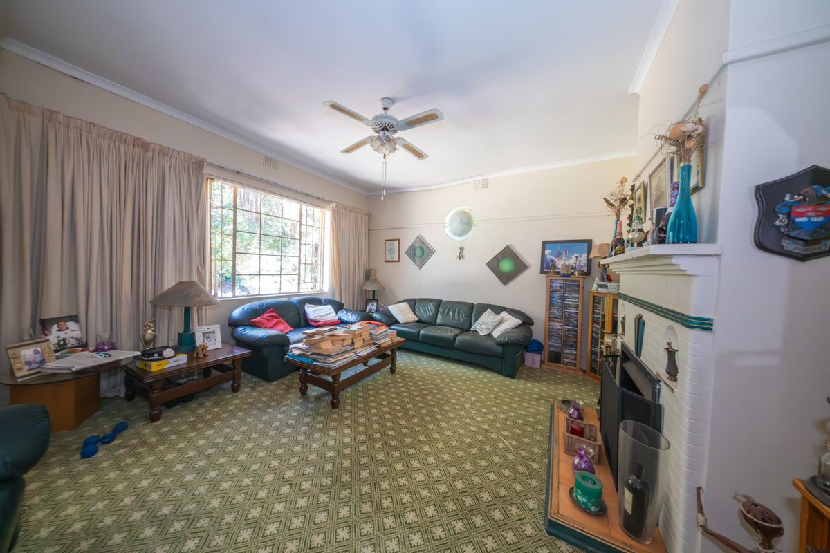 Golden Oldie for the Larger Family - Photo 3